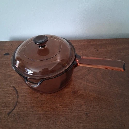Corning Ware Visions 1L Saucepan Pot w/Spout Pyrex Lid Amber USA Vintage