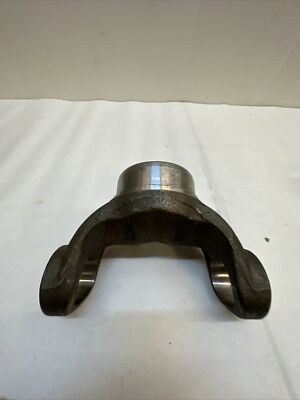 Meritor 25RY68 3 Meritor Genuine   Weld Yoke