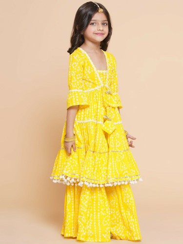 Girls Lehenga - Bollywood Bandhani Printed Empire Pure Cotton Kurta with Sharara - Picture 4 of 6