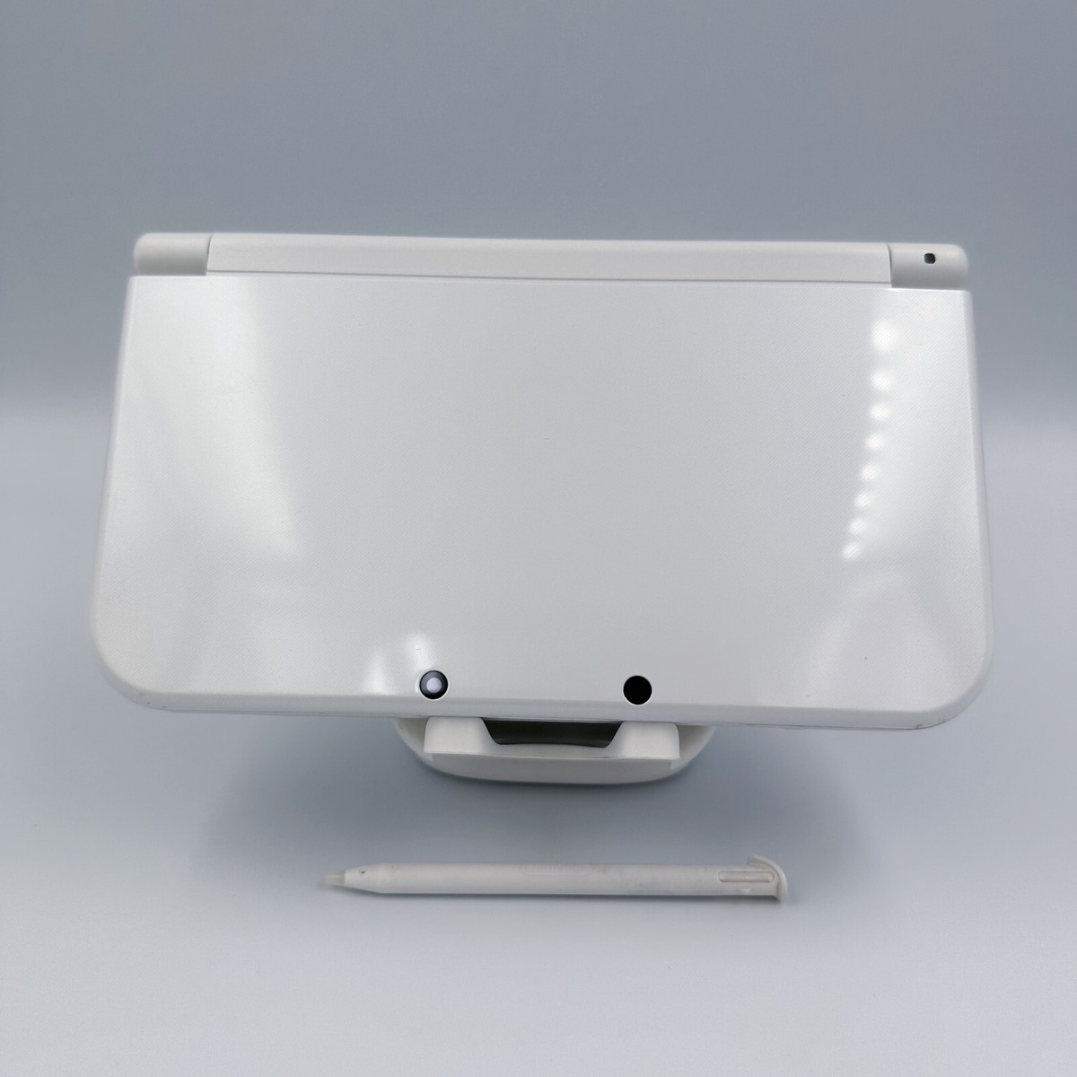 New Nintendo 3DS XL LL Pearl White Console Stylus Working Tested