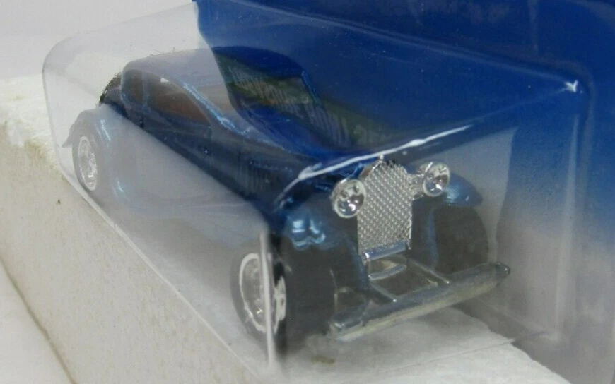 Hot Wheels 1996 Treasure Hunt '37 Bugatti #439 - Image 3 of 4