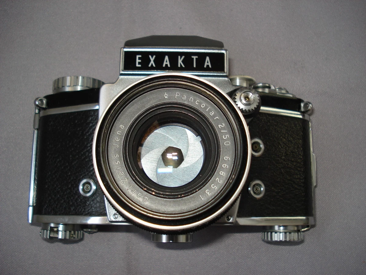 Exakta VX IIA Camera w/ Carl Zeiss Jena Pancolar 50mm f2.0