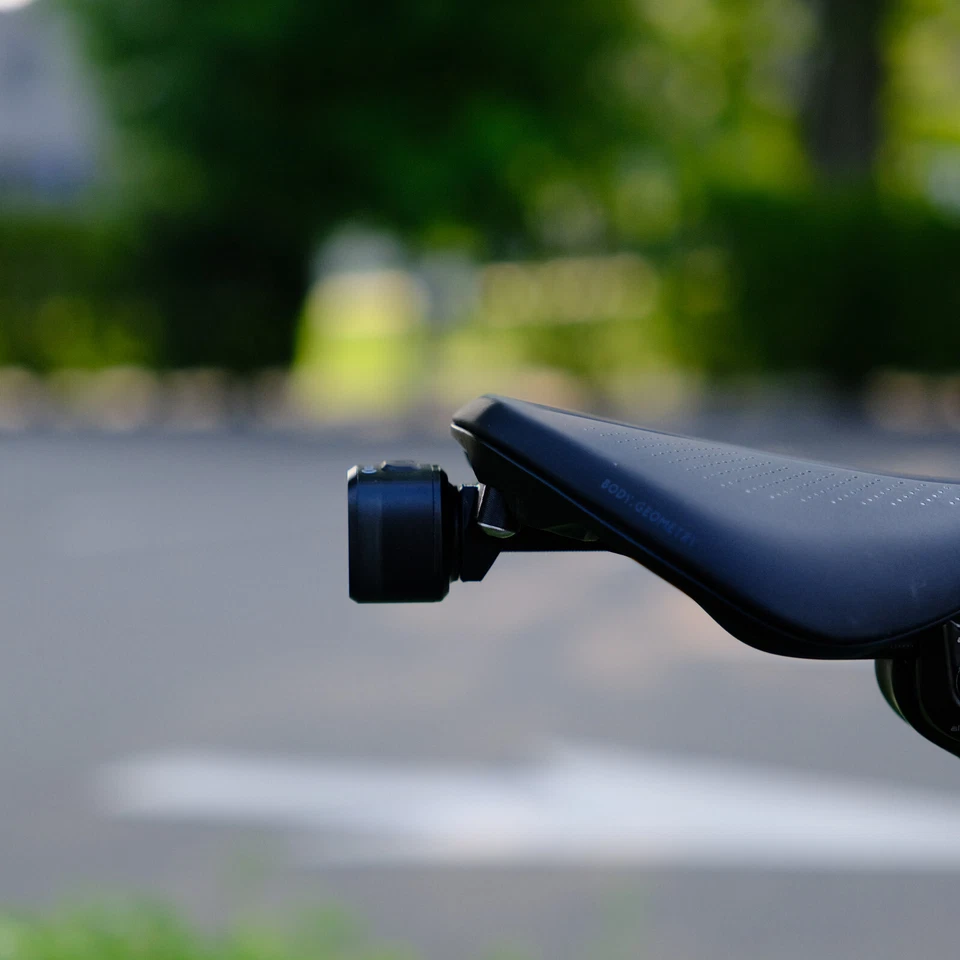 Крепление велосипедного фонаря Magicshine LOOKEE для специализированного седла - Изображение 3 из 3