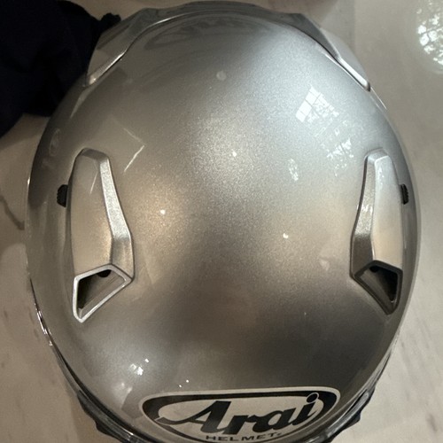 arai motorcycle helmet Quantum-X (Brand new Never Worn Or Dropped) - Picture 4 of 9