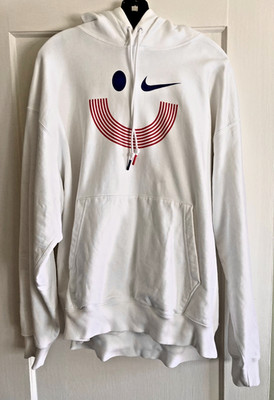 Nike Men s Large Team USA Pullover Hoodie White FN4416-100 Wink Face Nike Swoosh