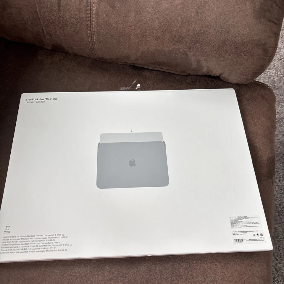 Mac Book Leather Sleeve  - Image 2 of 3