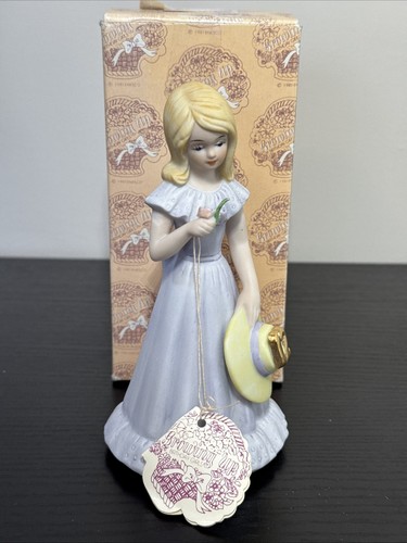 Enesco Growing Up Girls Age 12 Blonde Hair Porcelain Figurine Collectible -1981 - Picture 4 of 10