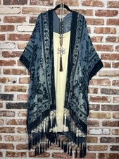Plus Size Boho Hippie Floral Ethnic Velvet Burnout Kimono Tassel Cardigan Duster