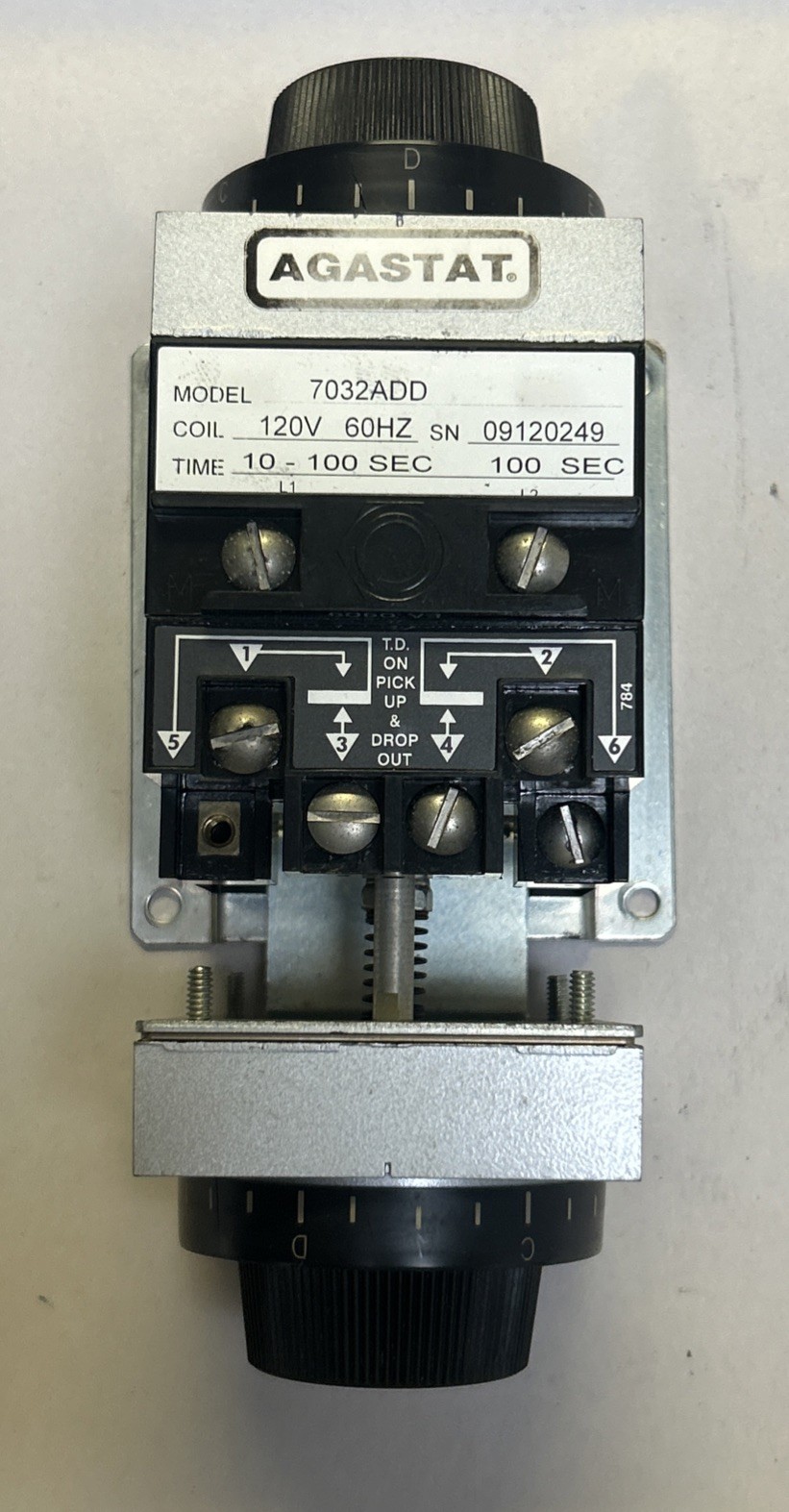 AGASTAT,7032ADD,TIMING DELAY RELAY 10-100 SEC 120V