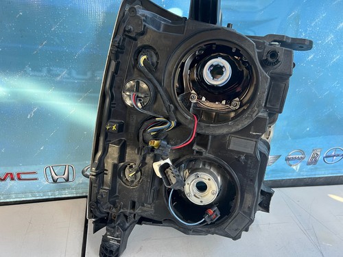 2015 2016 2017 2018 2019 CHEVROLET SILVERADO 2500 3500 DRIVER SIDE HEADLIGHT OEM - Picture 10 of 12