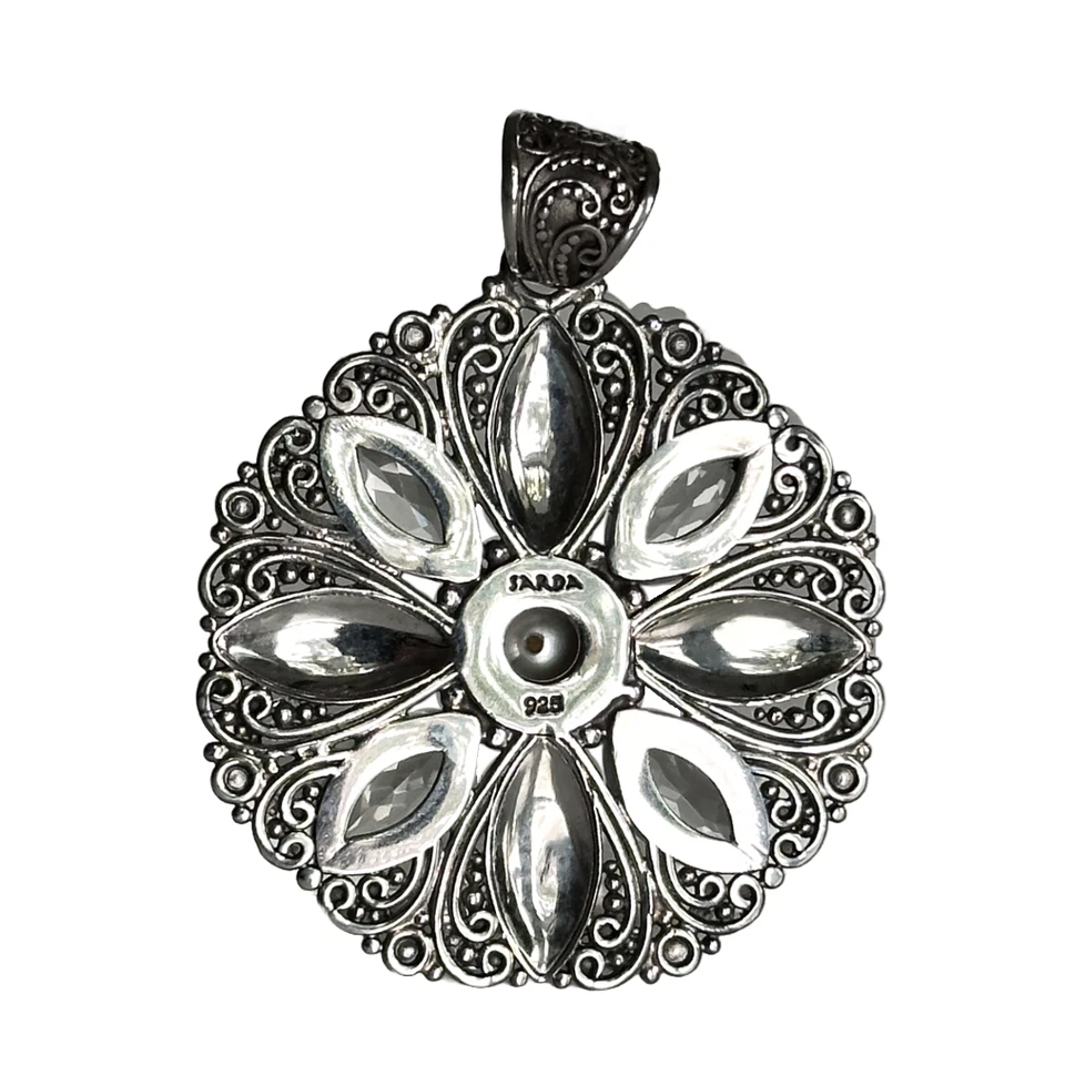Colgante vintage de plata de ley 925 con topacio blanco y perlas de agua dulce Sarda Bali  Foto 3 de 4