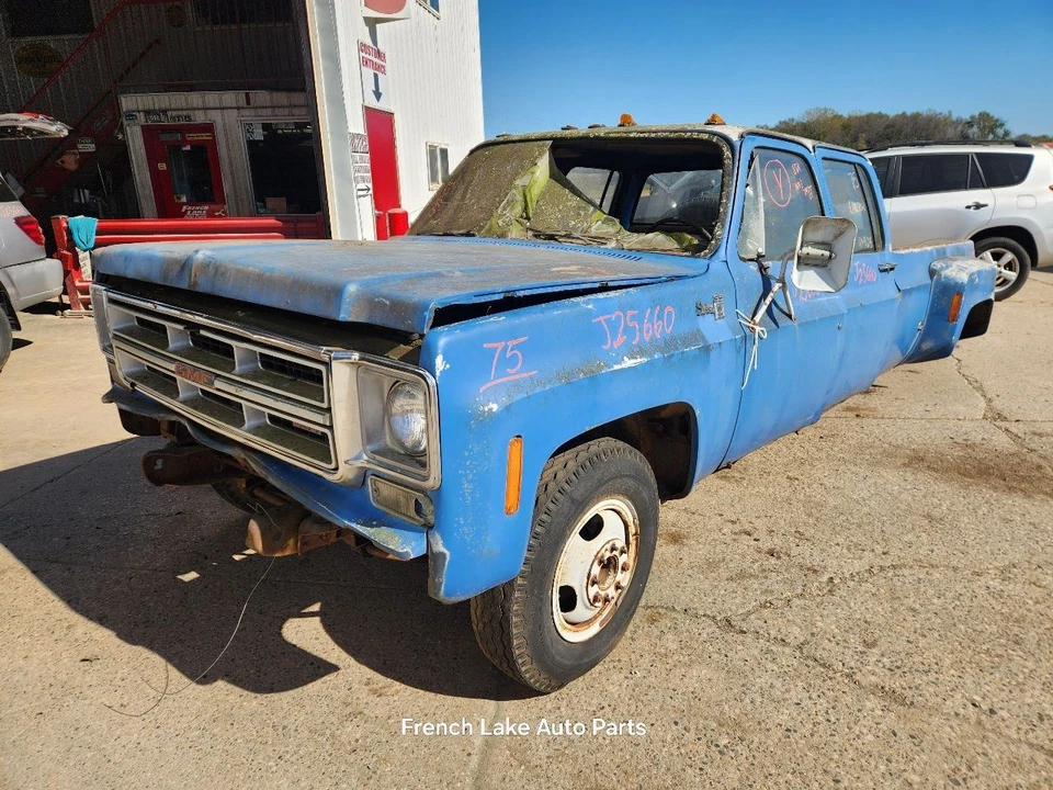 Speedometer Cluster With Gauges 100 MPH Fits 73-75 GMC 3500 PICKUP 1282757 - Image 3 of 4