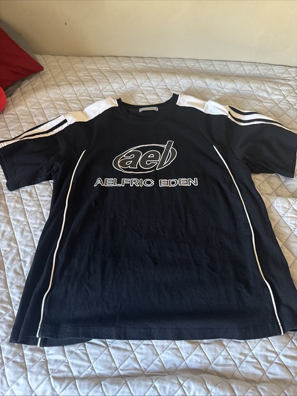 Aelfric Eden Athletic/Streetwear T-Shirt Medium Men's