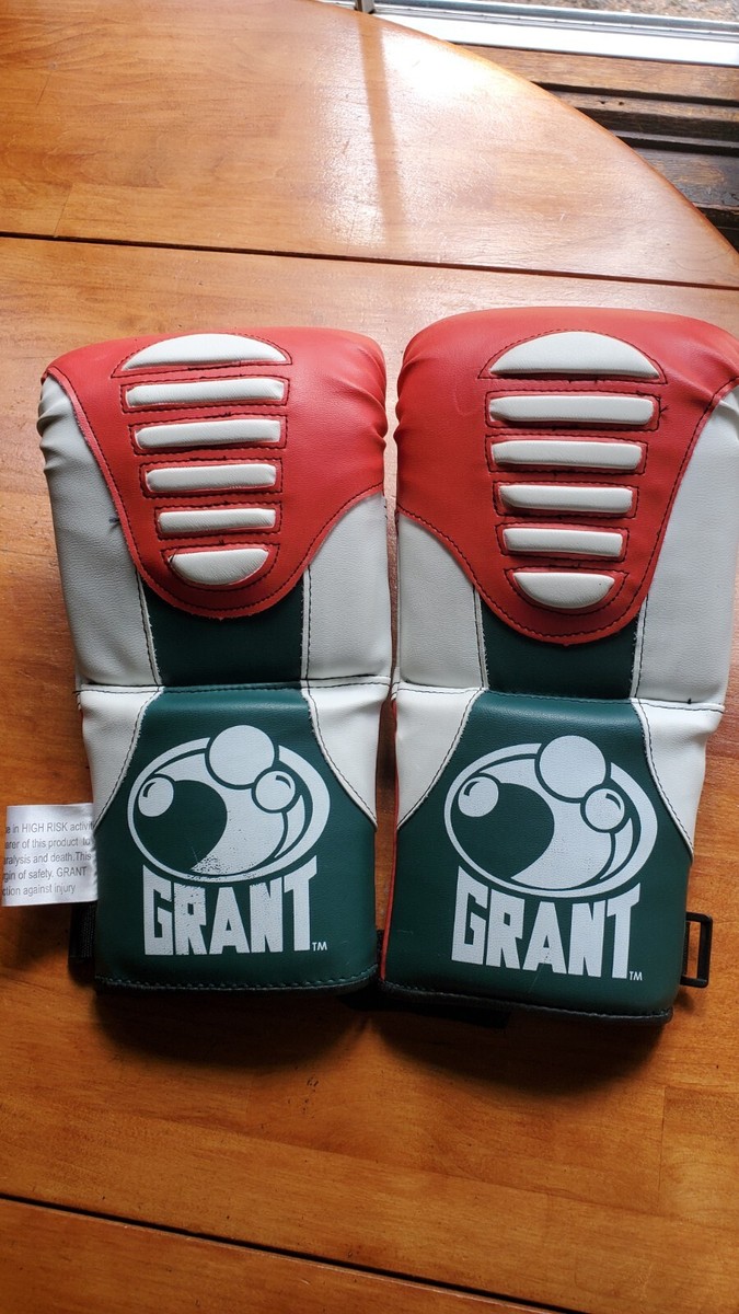Vintage GRANT Professional Boxing Gloves Red White Green L