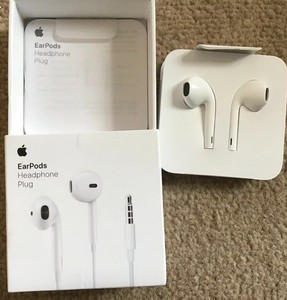 a1472 earpods