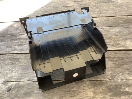 Original Mercedes-Benz A210 W168 Autoradio Einbaurahmen Schacht A1686890016 - Imagen 7 de 9