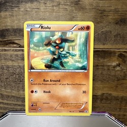 Riolu BW33 Black & White Black Star Promo (Non-Holo)