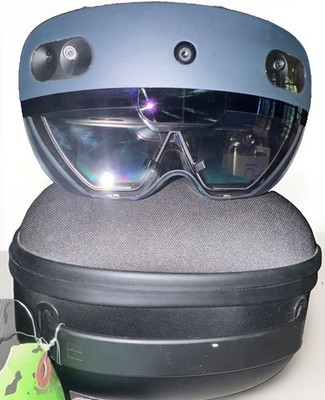 Microsoft HoloLens 2 Commercial Edition 1855 NJX-00001 w/Case & Accessories