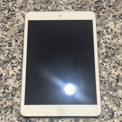 Apple iPad mini 2 16GB Wi-Fi Tablet 7.9in White
