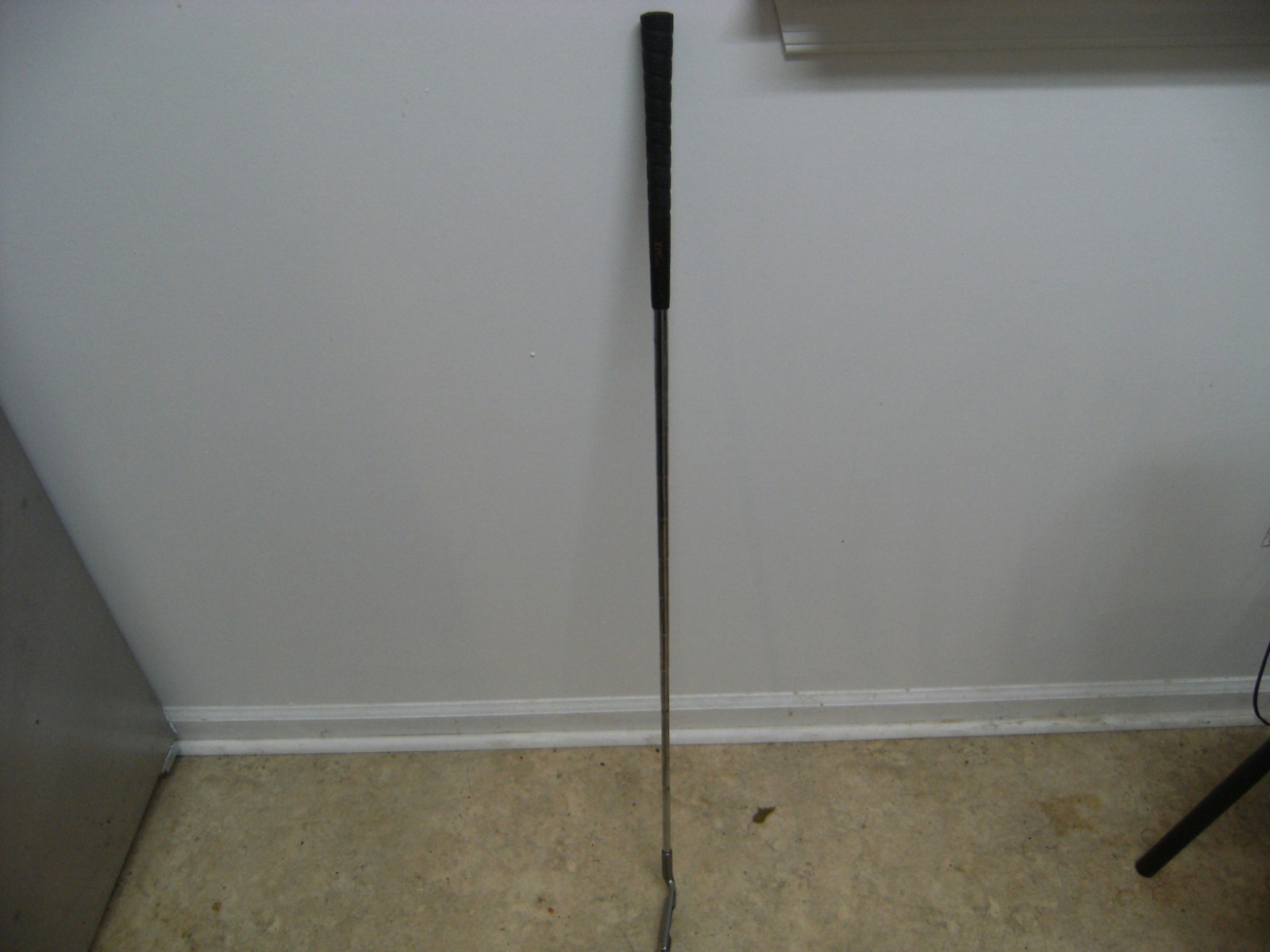 Picture 2 of 3