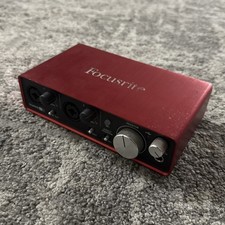 Focusrite Scarlett 2i2 2nd Gen USB Audio Interface Powers On Read Description