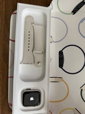Apple Watch SE Series 40mm GPS WiFi Cellular Unlocked, Cream Colored Bracelet