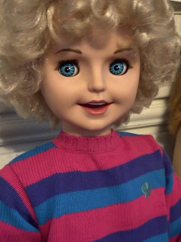 Adorable JILL DOLL by Playmates  1987 Great Condition Very Clean Cricket Friend