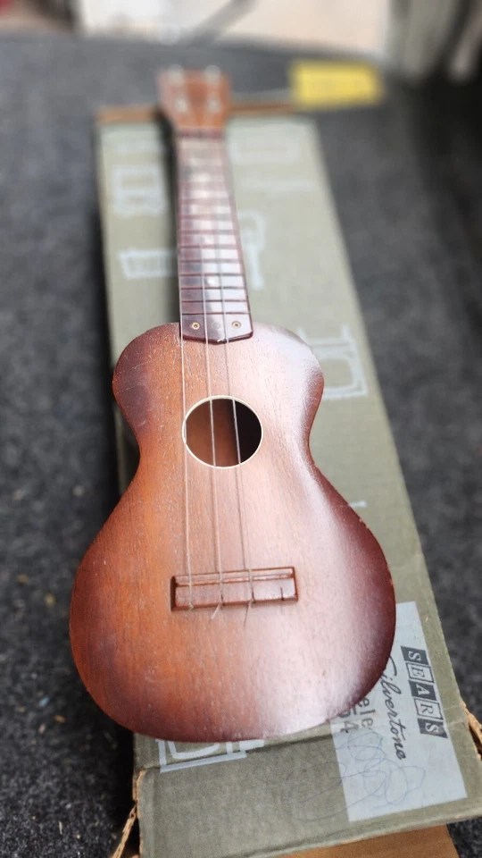 Late 1950's Silvertone Ukulele RARE W/Orig Box - Image 2 of 4