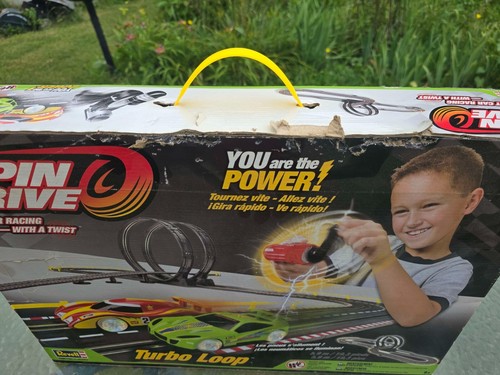 Revell Spin Drive Turbo Loop 2011 - OPEN BOX - Picture 3 of 3