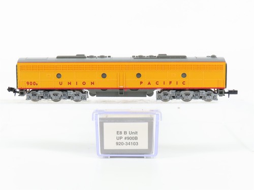Locomotora diésel Union Pacific E8B escala N realista 920-34103 UP #900B  | Zustand: Used