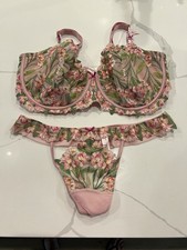 Victoria  s Secret DREAM ANGELS Bra  Panty Set Pink Floral 38DDD/Large NWT