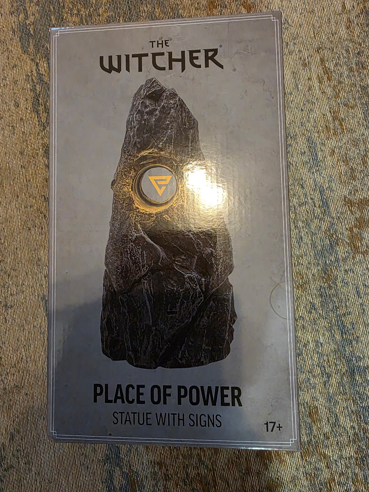 The Witcher 3 Wild Hunt Lugar de Poder Luz LED Signos Figura Oficial Nuevo