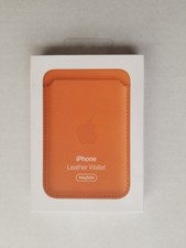 Apple Leather Wallet Golden Brown with MagSafe for iPhone