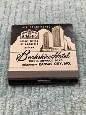 Vintage Matchbook: Sans Souci Lounge Berkshire Hotel - Kansas City, MO 28 Strike