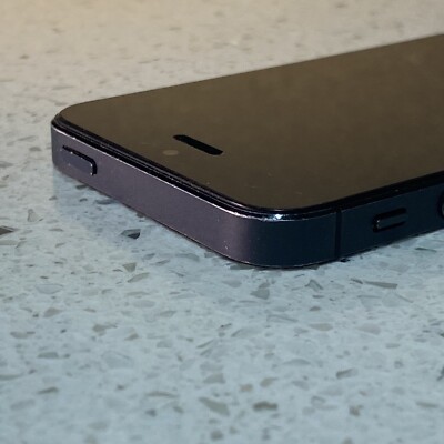 Apple iPhone 5 - 16GB - BLACK (Unlocked) A1429 /DO | eBay