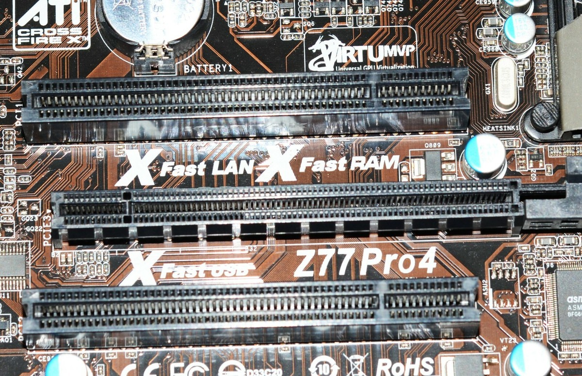 ASRock Z77 Pro4 Chipset Intel Z77 LGA1155 HDMI DVI VGA ASRock Z77 Pro4 Chipset Intel Z77 LGA1155 HDMI DVI VGA