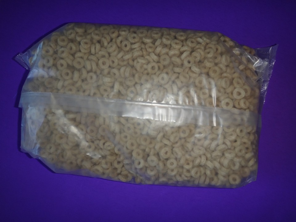 2 Pounds of BONGARDS American Premium Cheese + Free Bag of Cereals eBay