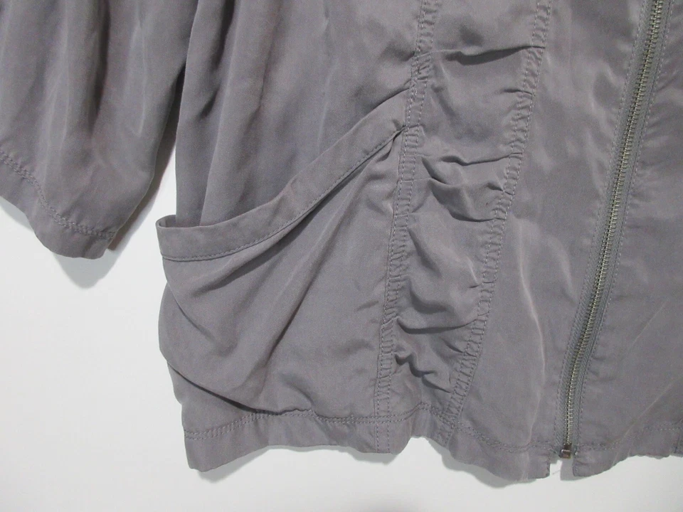 Chaqueta cortavientos gris cremallera completa talla 3 Chicos Zenergy manga 3/4 XL Foto 2 de 4