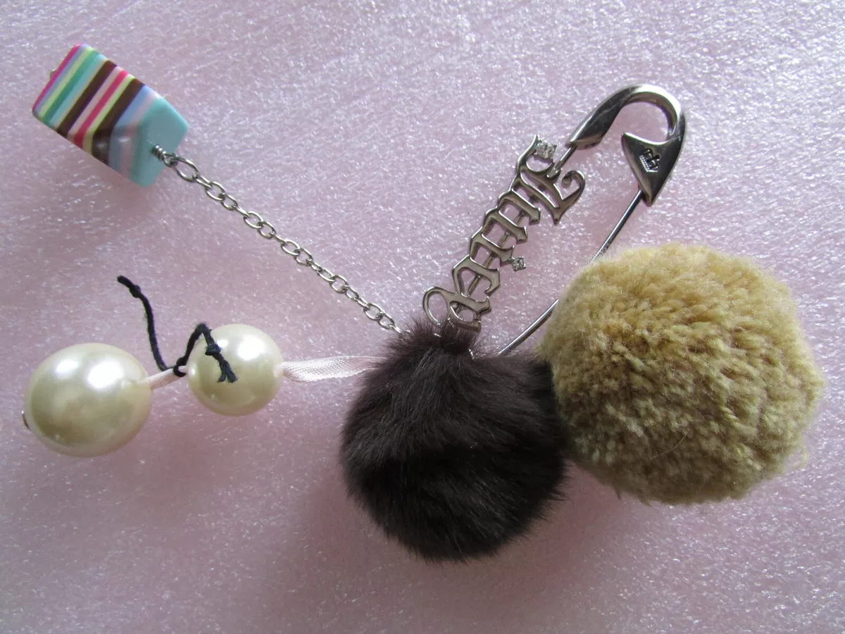 Pom pom hotsell keyring ebay