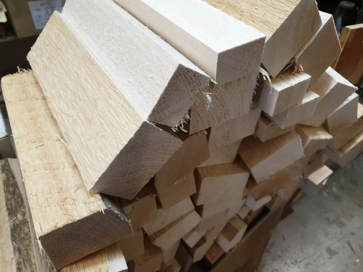 BALSA WOOD blocks (rough size 100mm x 75mm x 300mm)rough sawn 4x3x12 RRP  $16