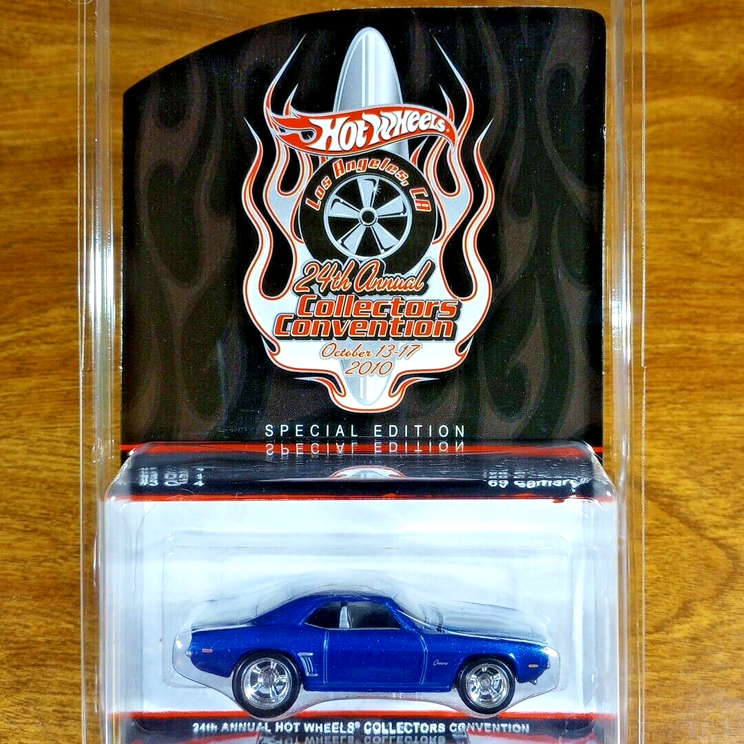 Hot Wheels RLC 24th Collectors Convention '69 Camaro 2378/2400