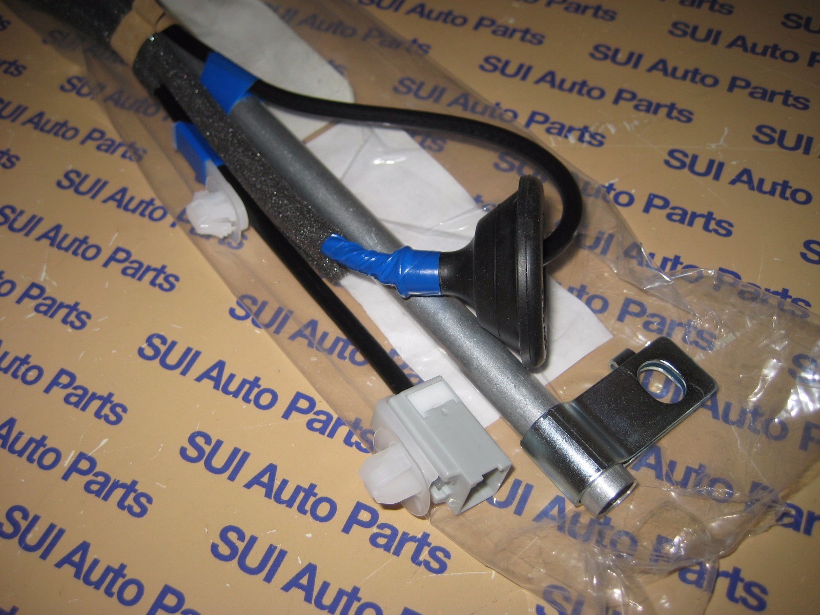 Toyota Antenna Base Mount Pole Kit with Wire and Plug OEM 2005