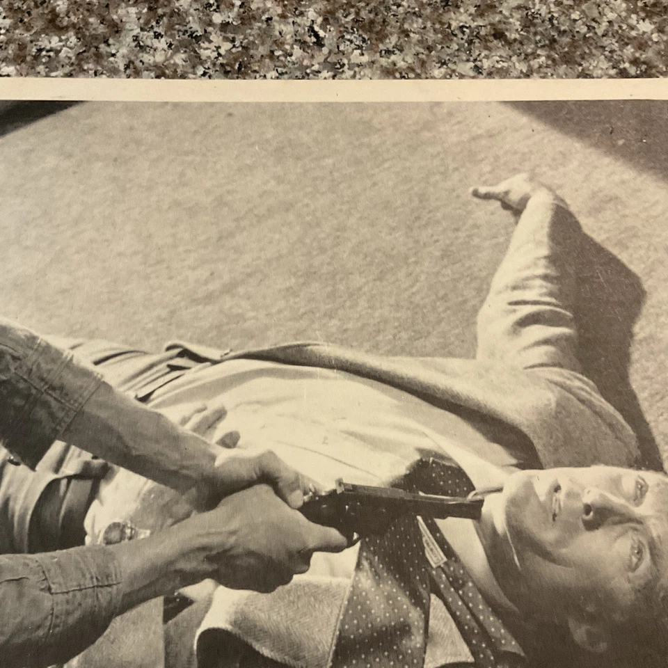 VTG. Mexican Lobby Card Dirty Harry/Clint Eastwood Sin Middle Ala Muerto 16x12 - Image 3 of 4