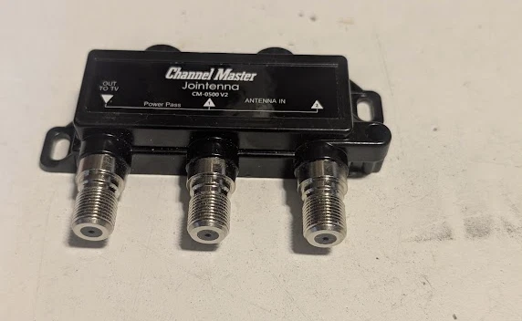 Channel Master Jointenna - Combines Signals from 2 Digital HDTV Antennas - Image 2 of 2