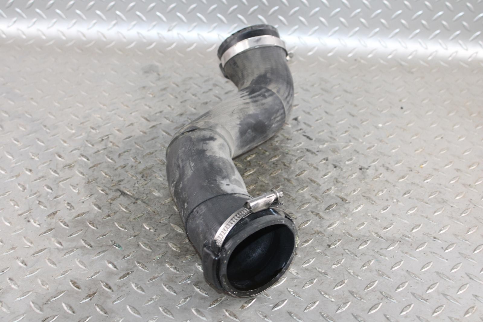 Bentley Flying Spur 2013-2018 Left Lower Charge pipe