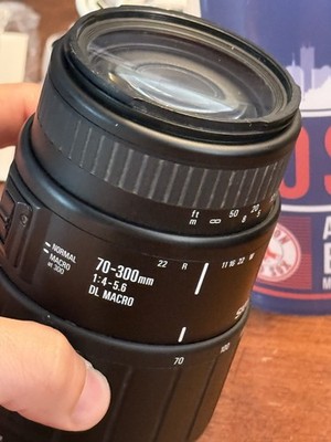 Sigma DL Macro Super 70-300mm  1:4-5.6 Lens For Pentax K AF Mount
