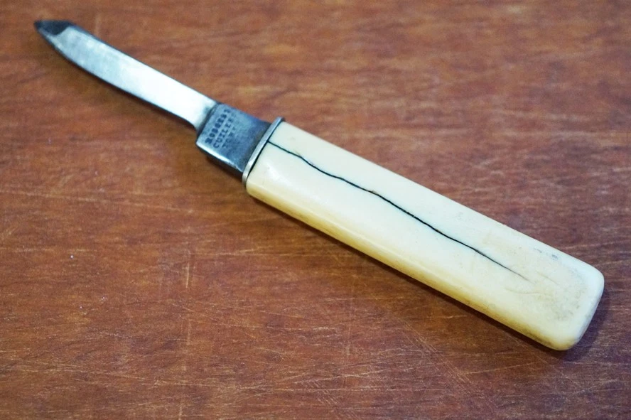 Antique Pen Ink Eraser Knife Rodgers Cutlers To Her Majesty Star & Cross - Image 4 of 4