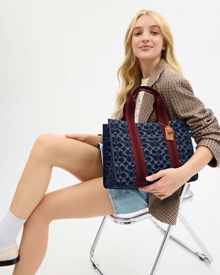 極美品 COACH ロゴトートバッグ ネイビー/レッド コーチ CY698 NWT Limited COACH Smith Tote Bag In Signature Denim with Cherry