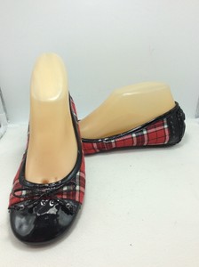 anne klein buttons flat