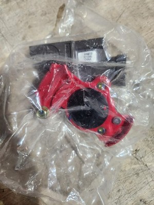 Wabco R11445 Red Emergency Gladhand Hose Coupler Valve 11445